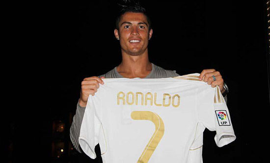 金身告破，塔帅治下阿森纳首次在欧冠小组／联赛阶段主场丢球（零封纪录终结，阿尔特塔执教后阿森纳欧冠小组赛／联赛主场首次失守）