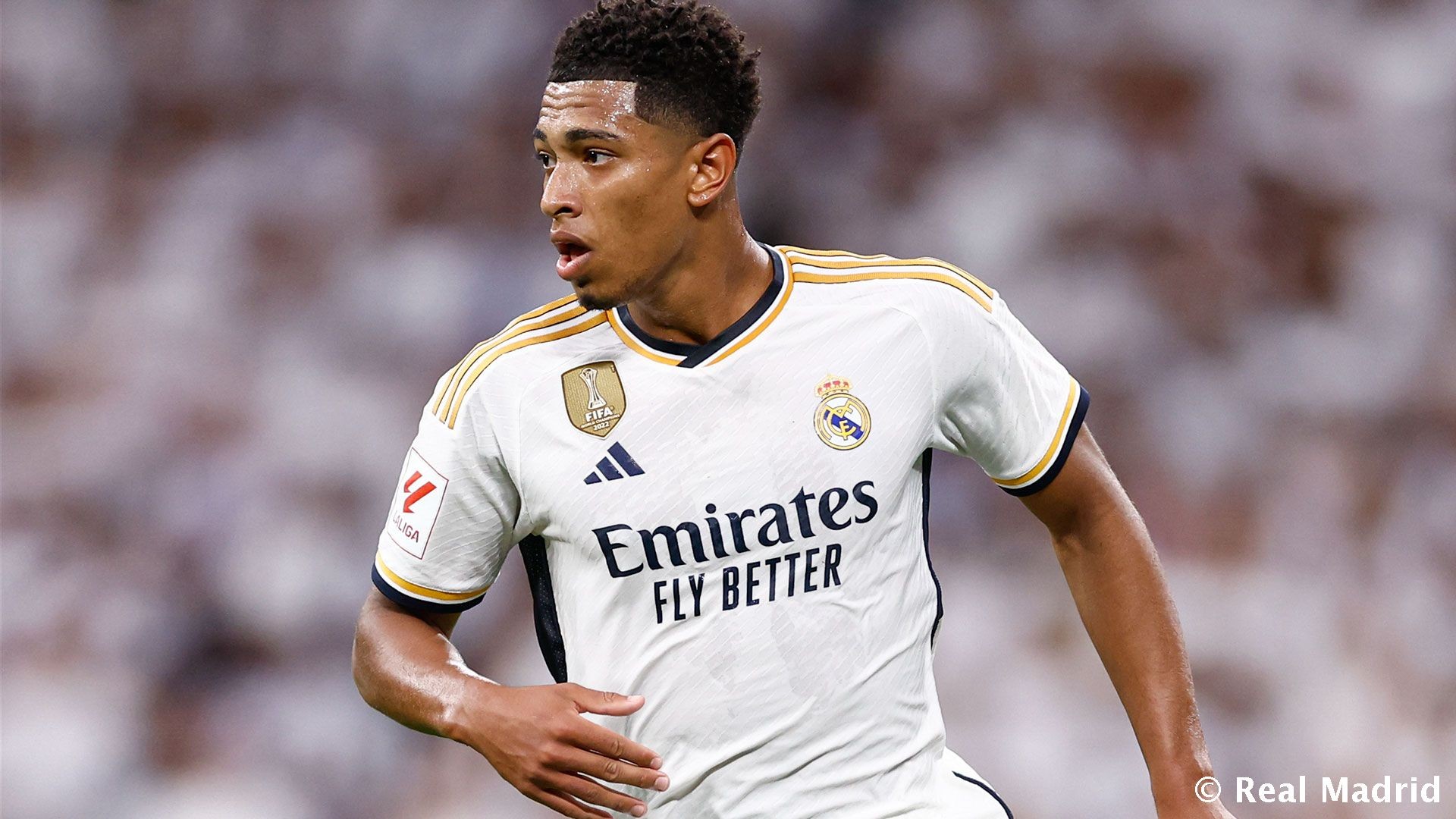 回报齐沃信任，路易斯-恩里克送出国米生涯首次助攻（以表现回馈齐沃信任，路易斯-恩里克斩获国米生涯首助攻）