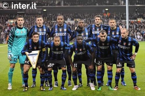 国足球新希望！16岁小将两度戴帽U16国足，如今直接进亚冠大名单！（16岁小将两度戴帽助U16国足，如今直入亚冠名单，国足新希望！）