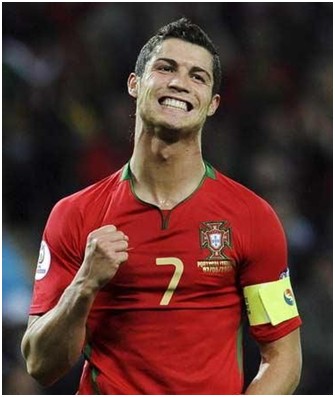 内马尔火线复出传射建功，带领桑托斯3-0赢下保级关键战（内马尔急速归队传射闪耀，率桑托斯3-0拿下保级生死战）