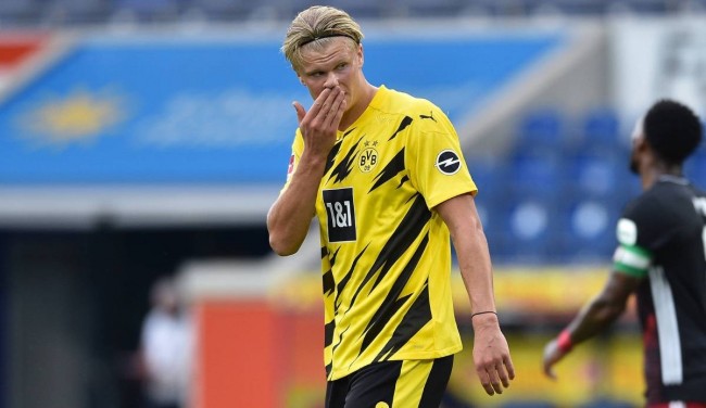 莫雷托：索默可能在合同到期后离队，国米正在寻找年轻门将（莫雷托称：索默或将合同期满后离队，国米正物色年轻门将）