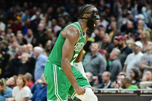 TA：阿莫林希望引进中场；曼联是否签门将取决于巴因迪尔未来（TA：阿莫林意在补强中场；曼联是否引进门将取决于巴因迪尔去留）