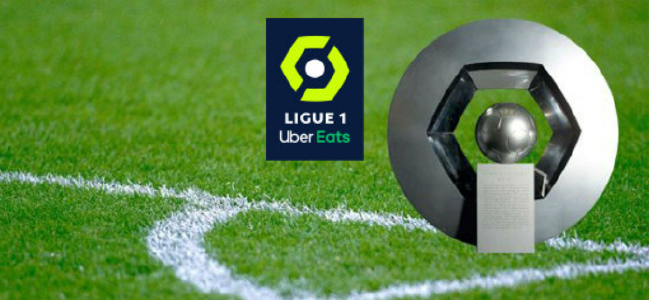 利桑德罗有望火线复出，或进入曼联对阵埃弗顿名单（利桑德罗有望提前回归，或入选曼联战埃弗顿大名单）