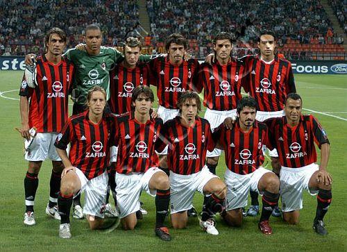 谁能接班？TA：巴萨目标签新前锋接替莱万，小蜘蛛、凯恩等人在列（TA：巴萨物色莱万接班人，阿尔瓦雷斯、凯恩等前锋进入候选名单）