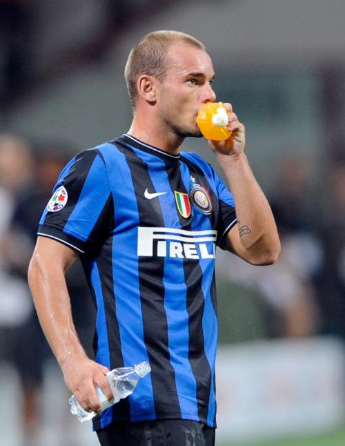 TA：从进攻核心到压迫发起点，梅西角色延伸提升球队上限（TA：梅西从进攻轴心到逼抢引擎，角色拓展正抬升球队上限）