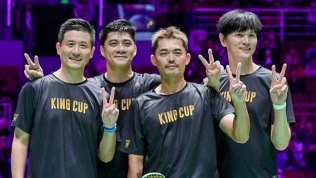 NBA每日最佳：约基奇28分准三双，詹姆斯贡献赛季新高29分（NBA今日之星：约基奇28分准三双，詹姆斯轰赛季最高29分）