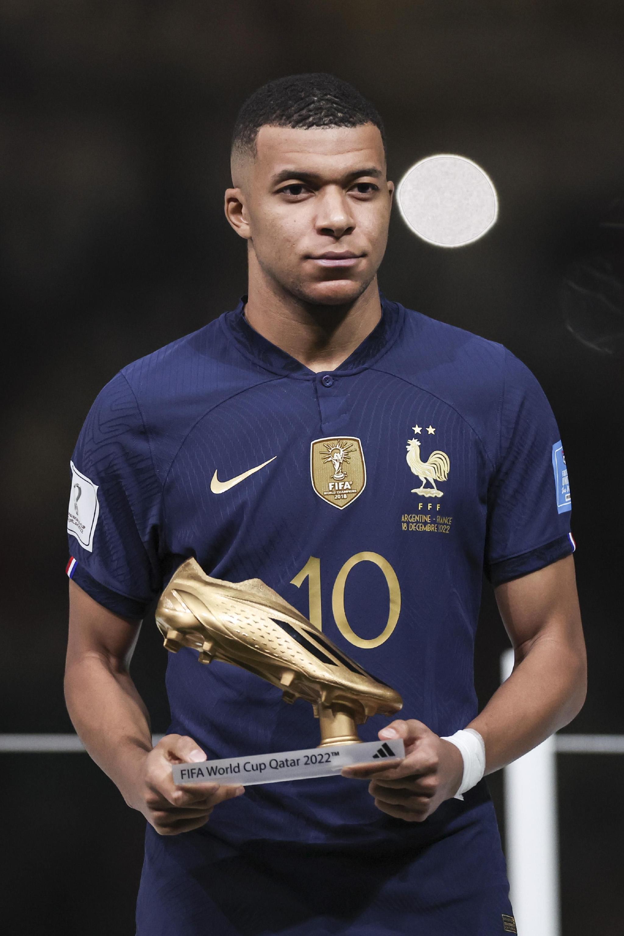 阿斯：劳尔是皇家社会新帅候选之一，他目前赋闲在家（阿斯报：劳尔入选皇家社会新主帅候选名单，目前暂未执教）