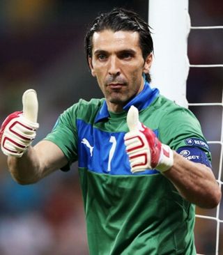 创造历史，葡萄牙队首夺U17世界杯冠军（葡萄牙队首次加冕U17世界杯冠军，载入史册）