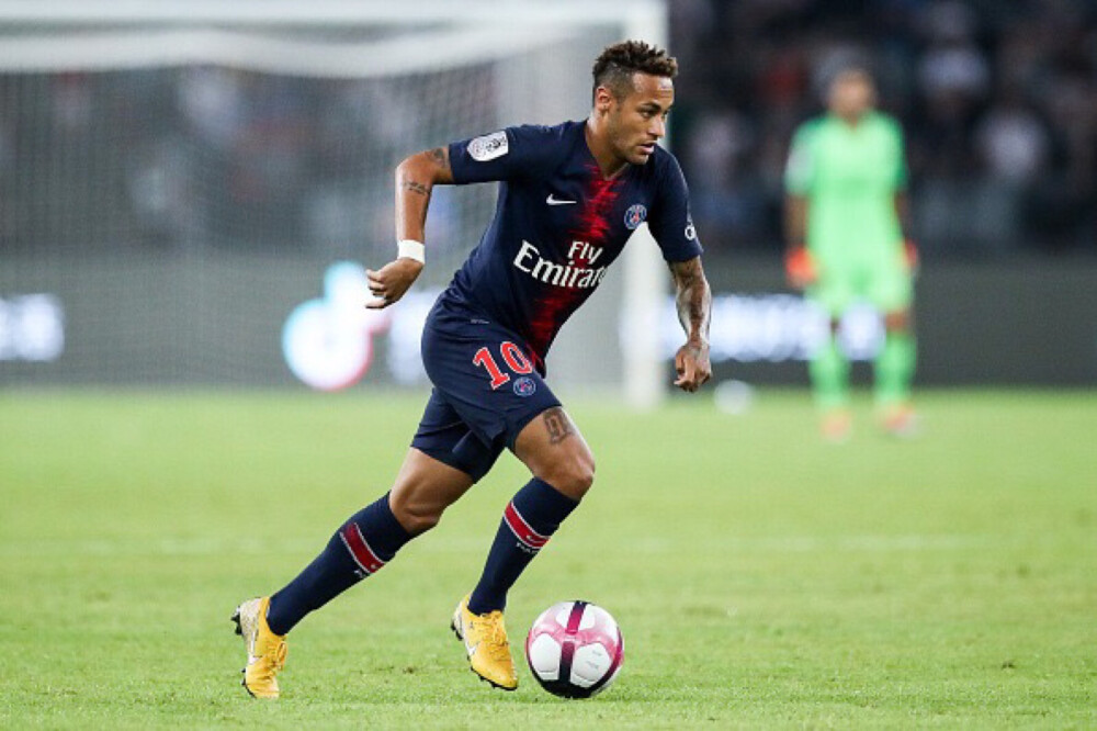 官方：美因茨主帅亨里克森下课；球队积6分排名德甲垫底（官方：美因茨解雇主帅亨里克森，球队仅6分暂列德甲末位）